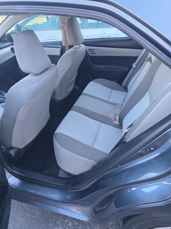 2018 Toyota Corolla Image 2