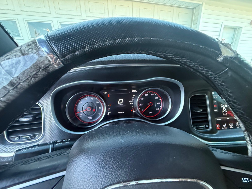 2017 Dodge Charger Image 6