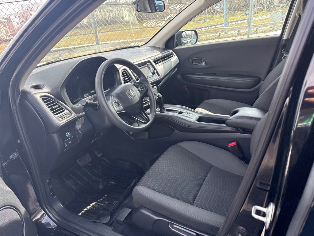 2021 Honda HR-V Image 3