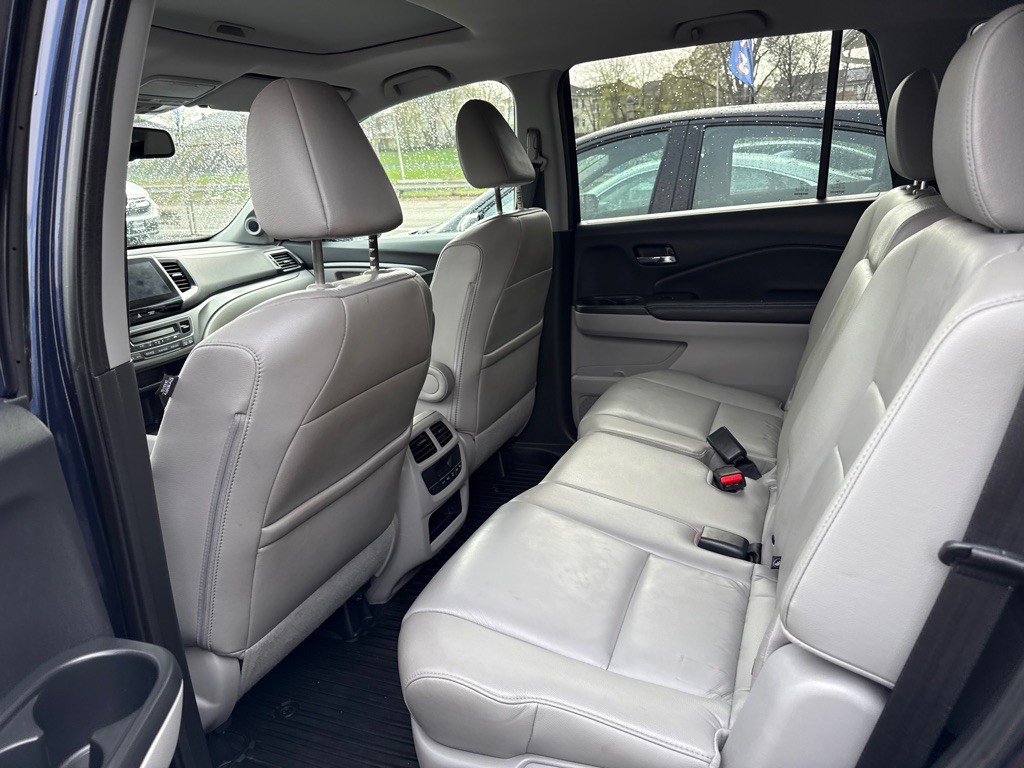 2016 Honda Pilot Image 4