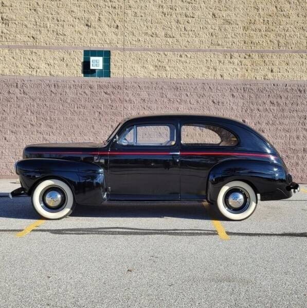1941 Ford Deluxe Image 3