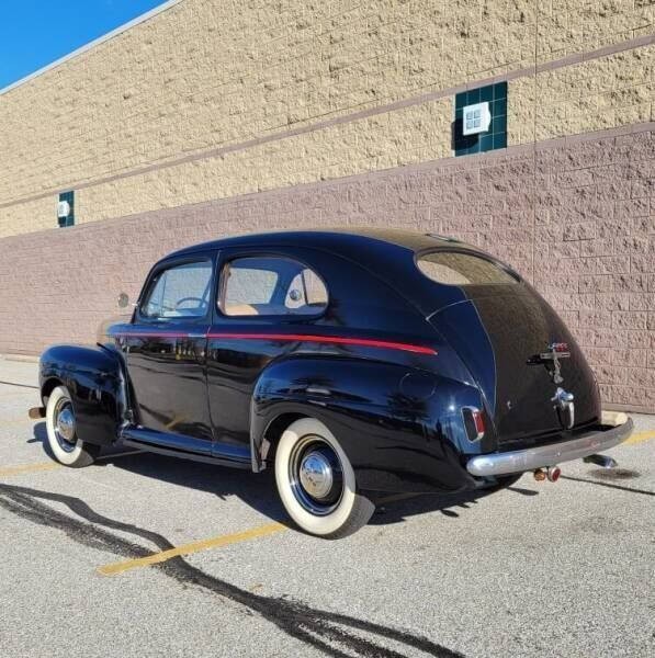 1941 Ford Deluxe Image 14