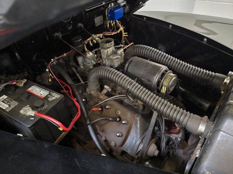 1941 Ford Deluxe Image 25