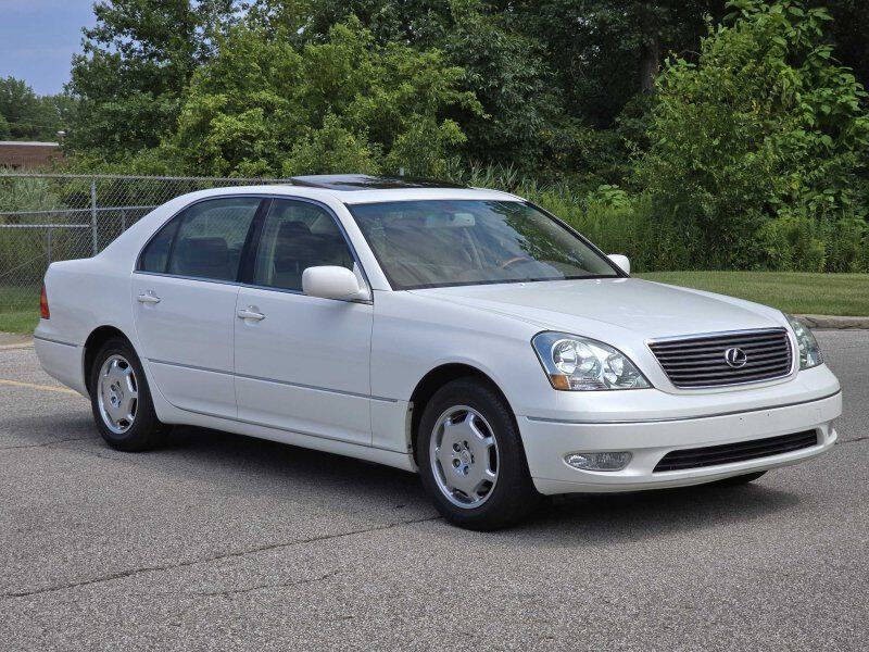 2002 Lexus LS 430 Image 1