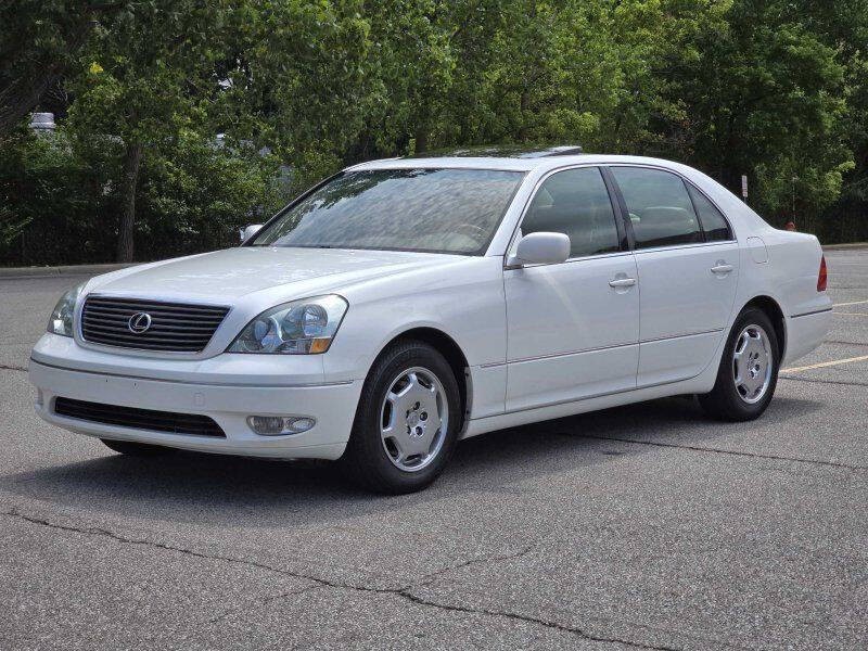 2002 Lexus LS 430 Image 2