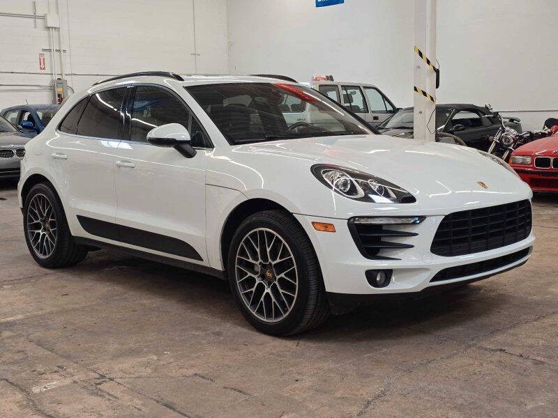 2017 Porsche Macan