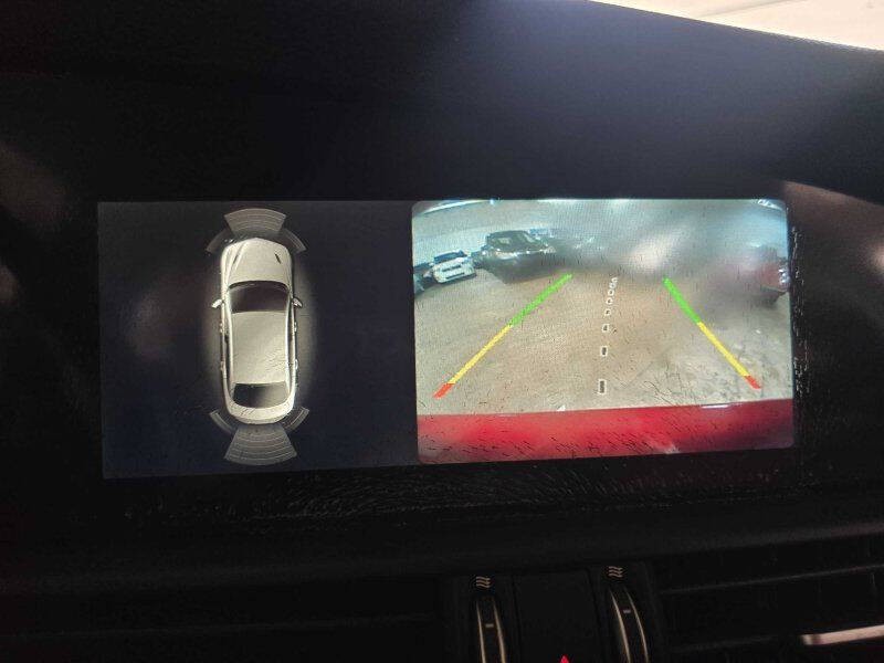 2019 Alfa Romeo Giulia Image 12
