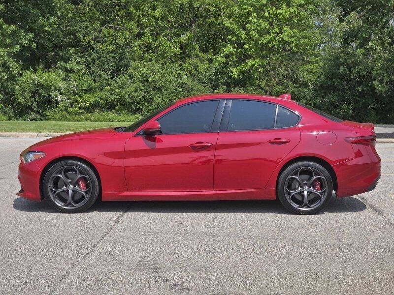 2019 Alfa Romeo Giulia Image 17