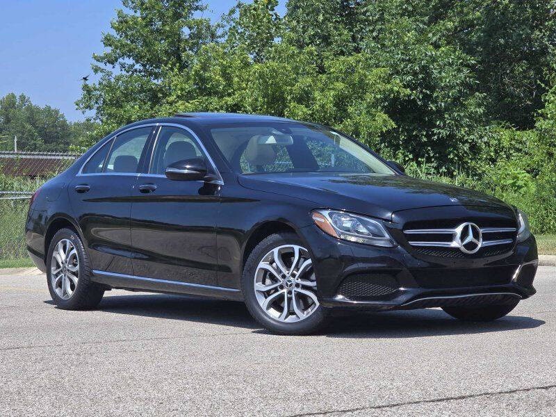 2018 Mercedes-Benz C-Class Image 1