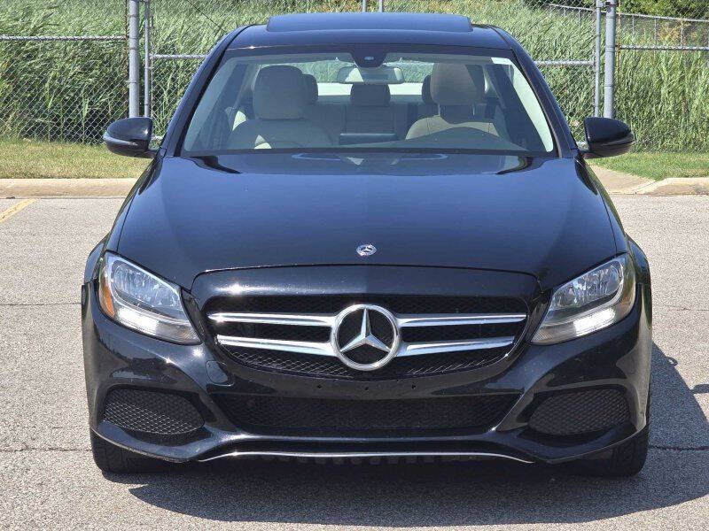 2018 Mercedes-Benz C-Class Image 2