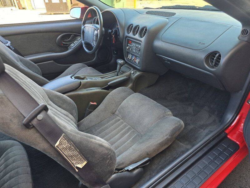 1994 Pontiac Firebird Image 5