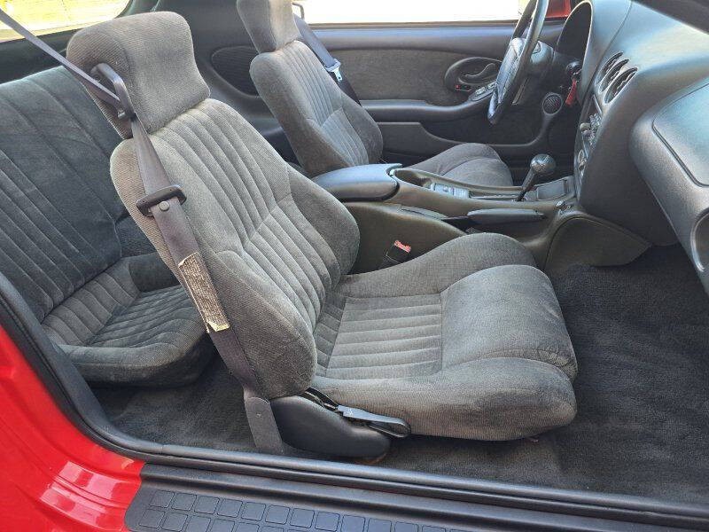 1994 Pontiac Firebird Image 6