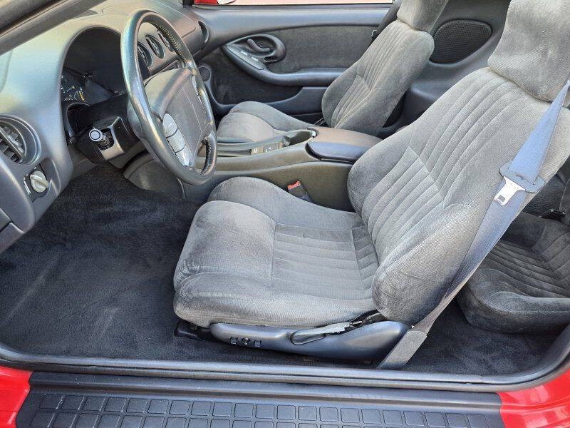 1994 Pontiac Firebird Image 7