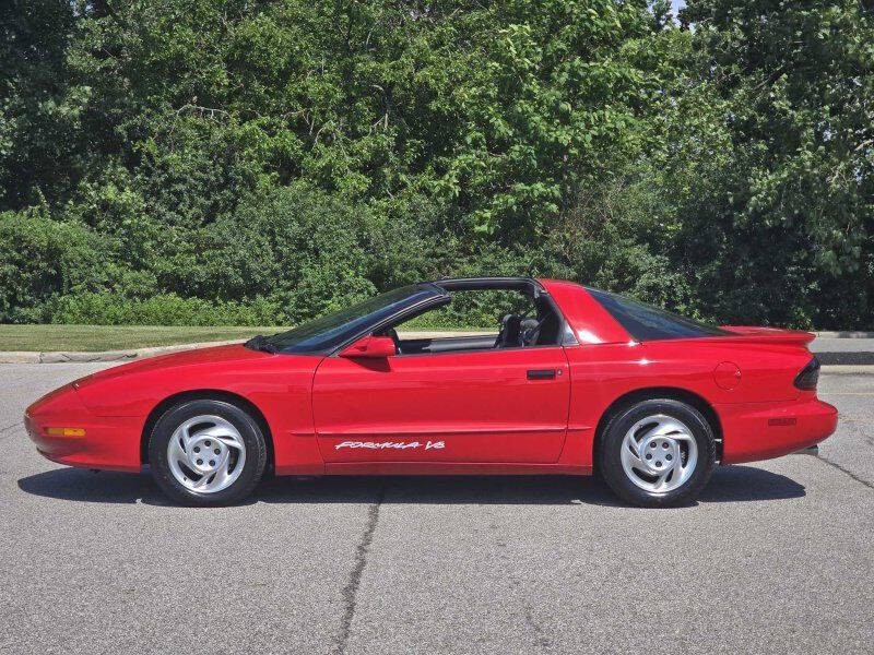 1994 Pontiac Firebird Image 17