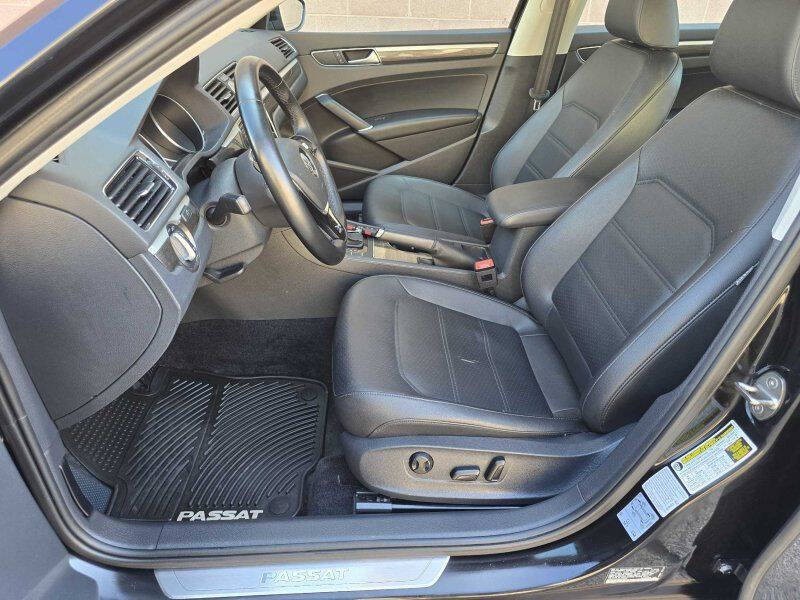 2016 Volkswagen Passat Image 6
