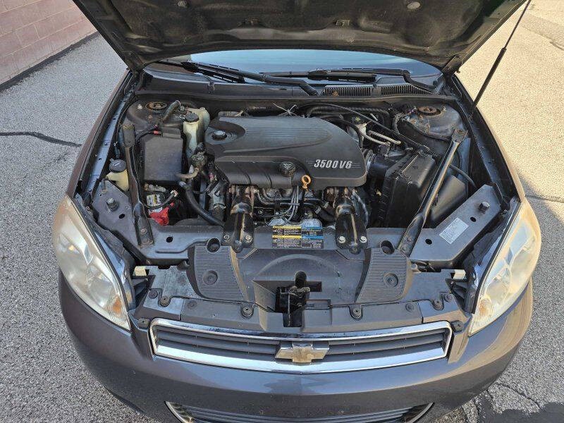 2010 Chevrolet Impala Image 11