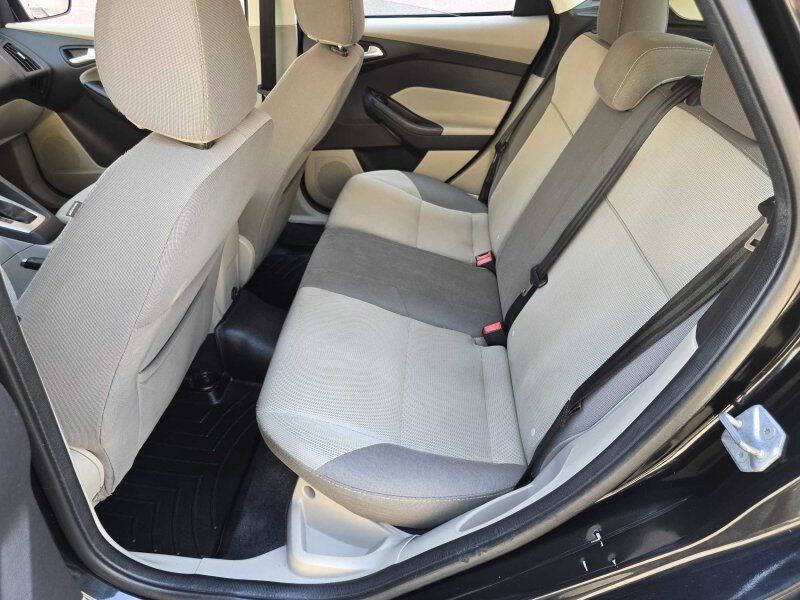 2014 Ford Focus Image 8