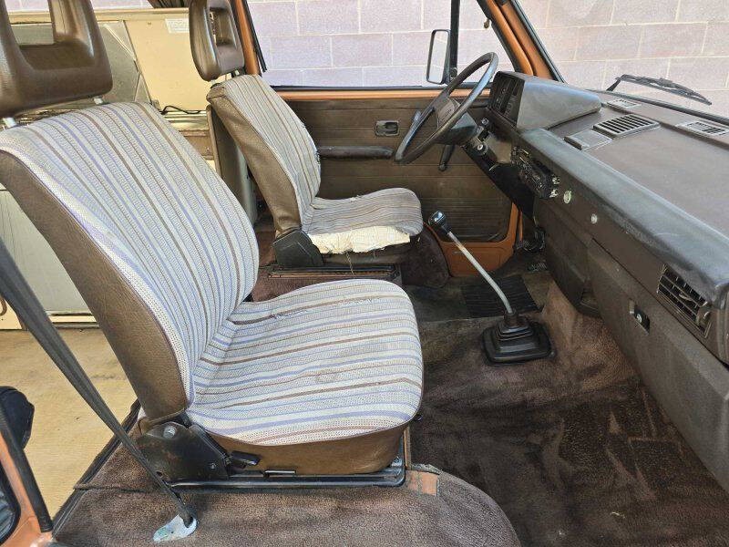 1984 Volkswagen Vanagon Image 10