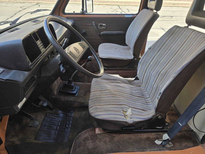 1984 Volkswagen Vanagon Image 11