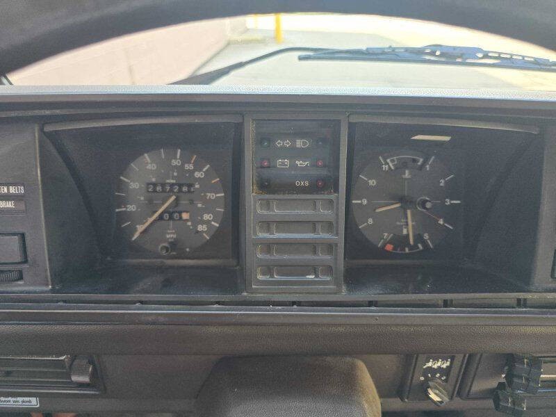 1984 Volkswagen Vanagon Image 12
