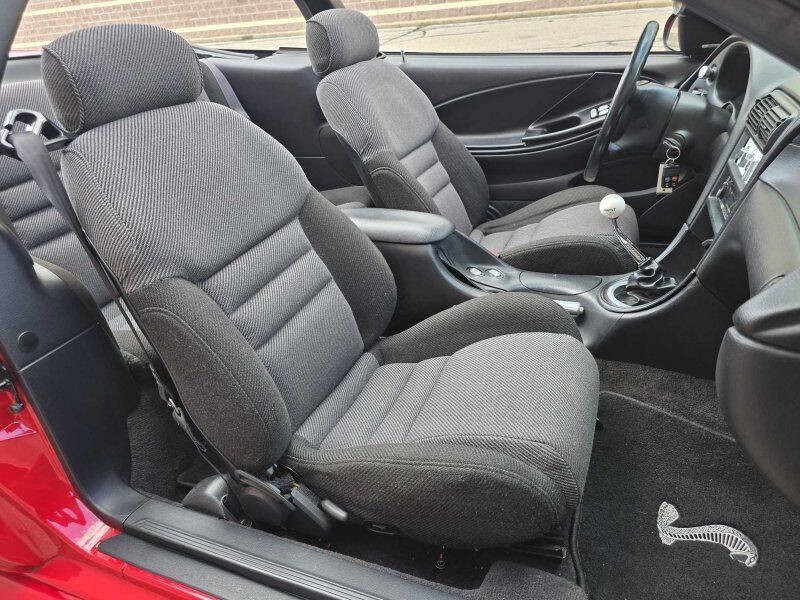 1996 Ford Mustang Image 6