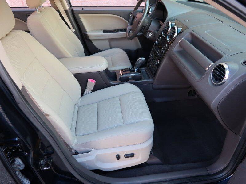 2008 Ford Taurus Image 5