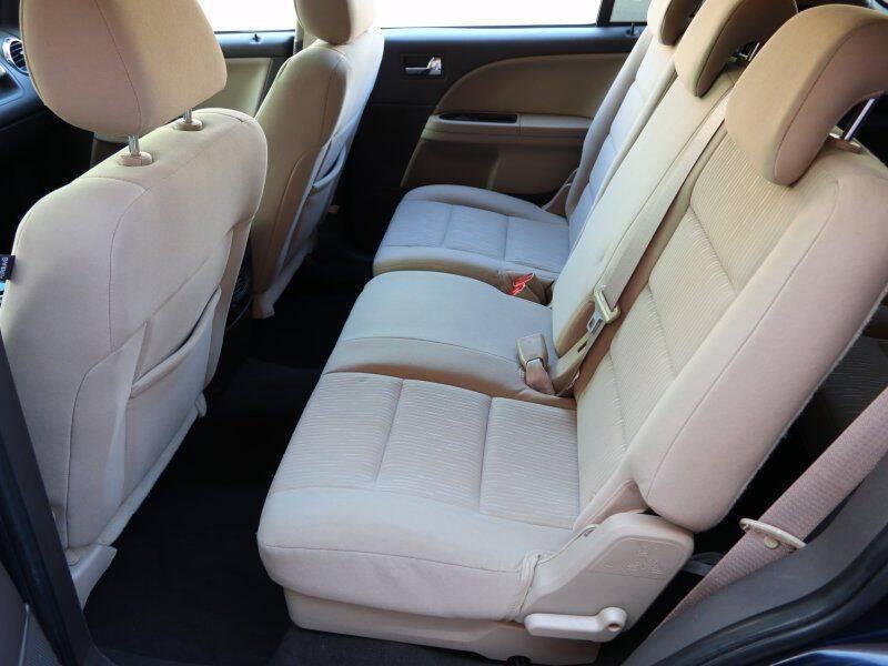 2008 Ford Taurus Image 7