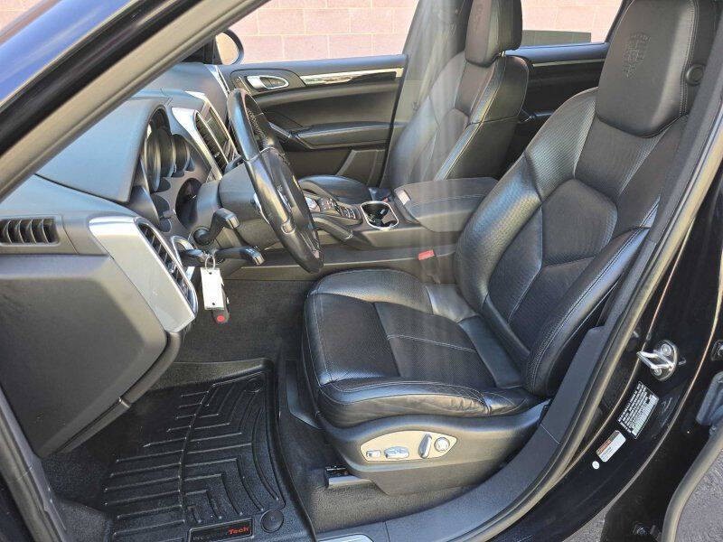 2012 Porsche Cayenne Image 7