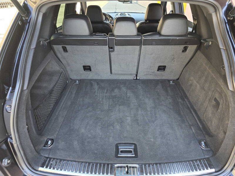2012 Porsche Cayenne Image 15