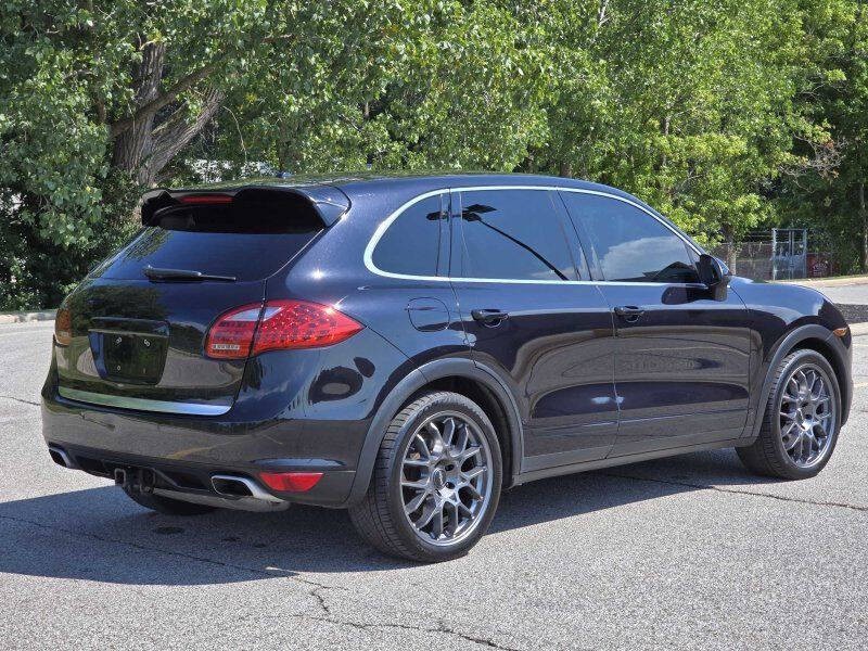 2012 Porsche Cayenne Image 22