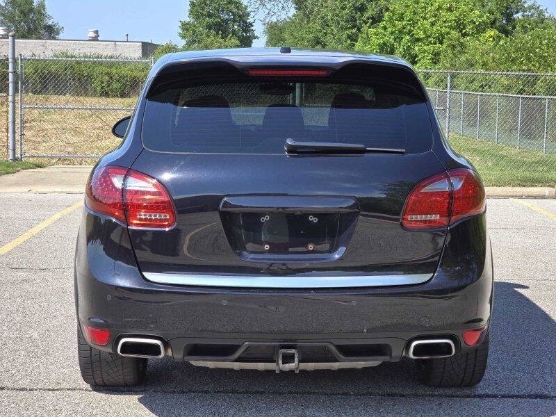 2012 Porsche Cayenne Image 24
