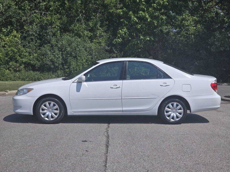 2005 Toyota Camry Image 13