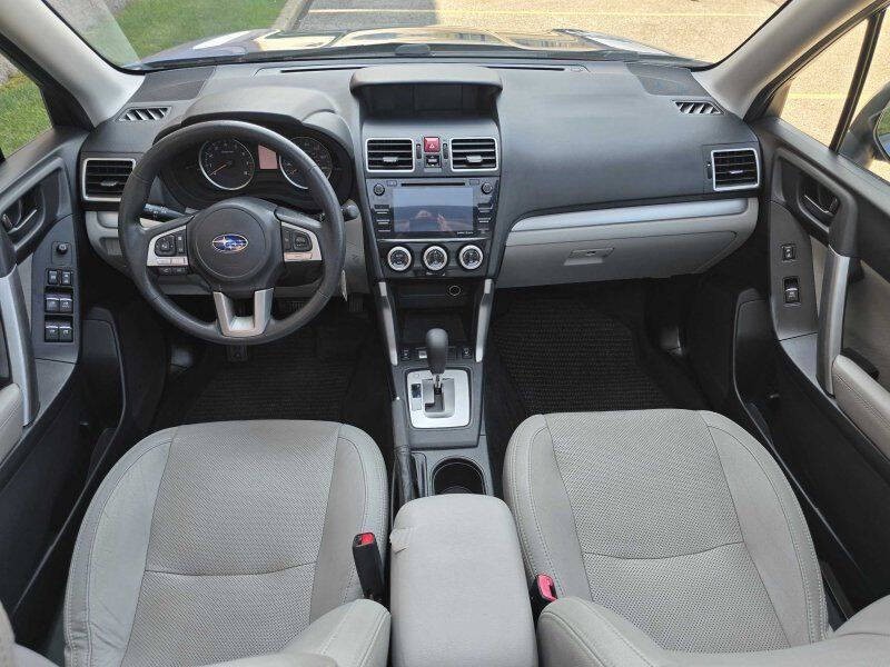 2018 Subaru Forester Image 4