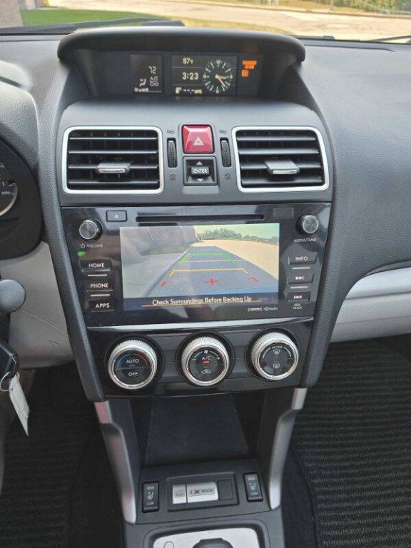 2018 Subaru Forester Image 11