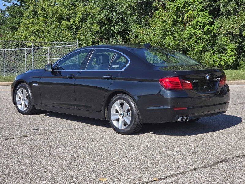 2013 BMW 5 Series Image 21