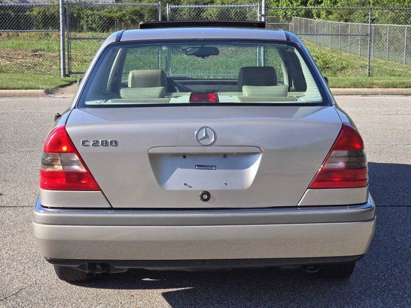 1996 Mercedes-Benz C-Class Image 20