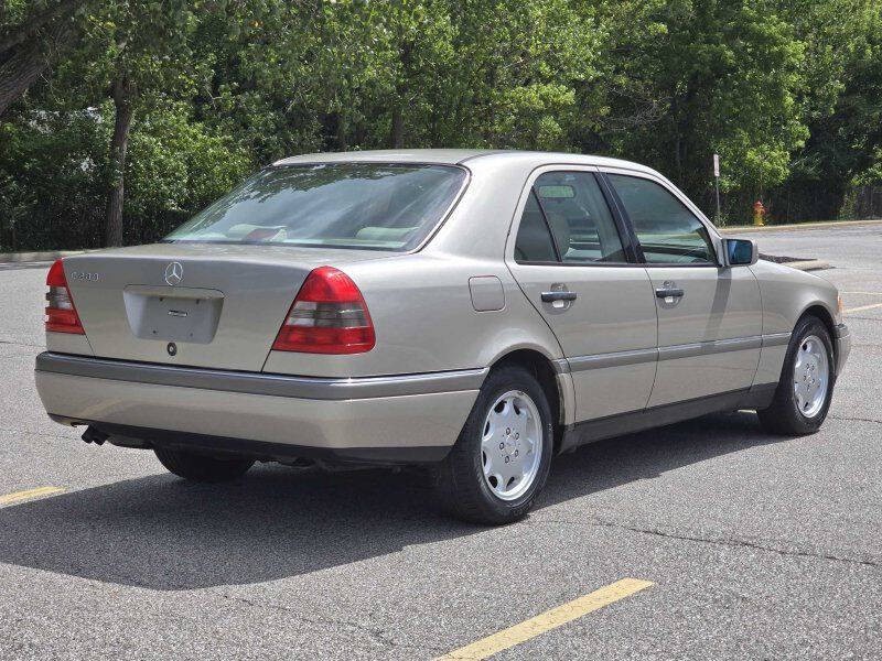 1996 Mercedes-Benz C-Class Image 18
