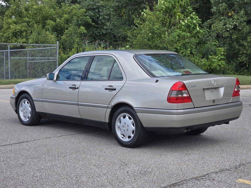 1996 Mercedes-Benz C-Class Image 19