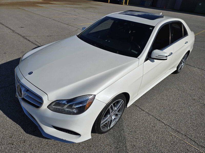 2016 Mercedes-Benz E-Class Image 16
