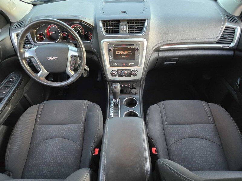 2015 GMC Acadia Image 4