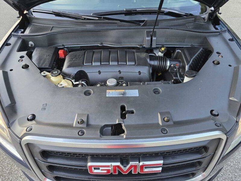 2015 GMC Acadia Image 17