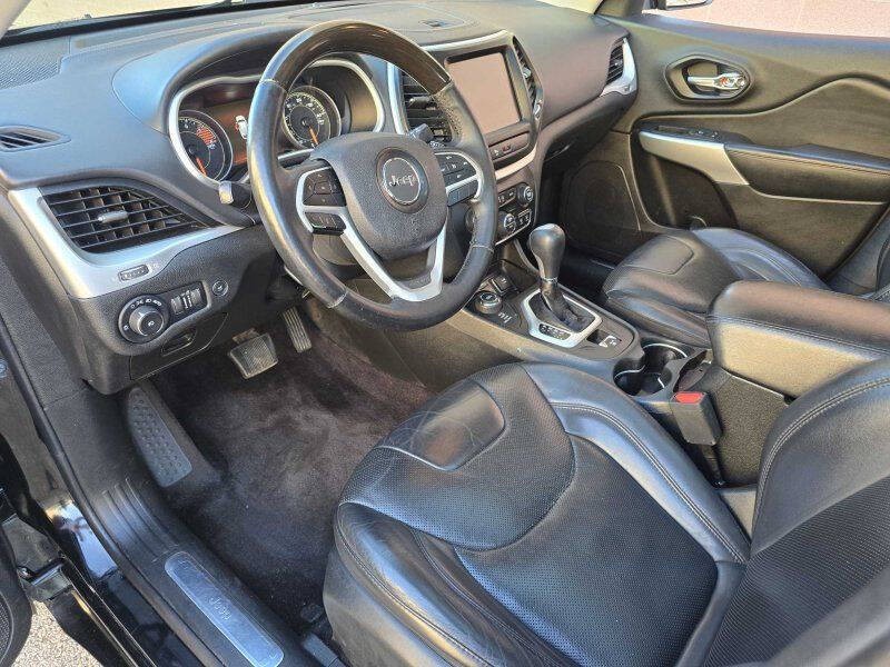 2018 Jeep Cherokee Image 7