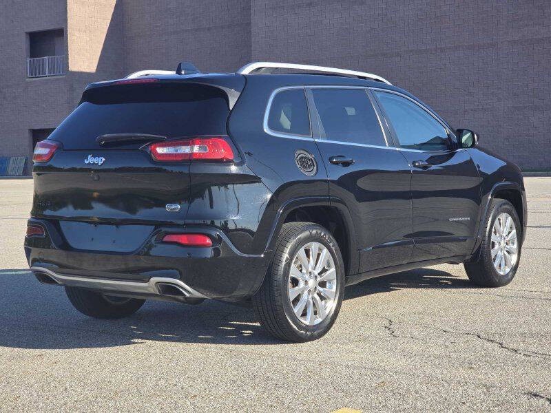 2018 Jeep Cherokee Image 21
