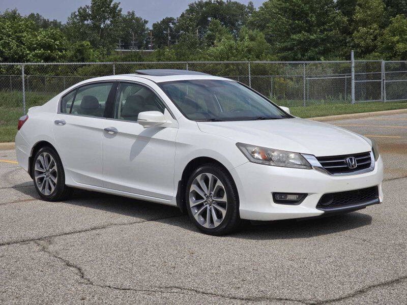 2014 Honda Accord Image 1