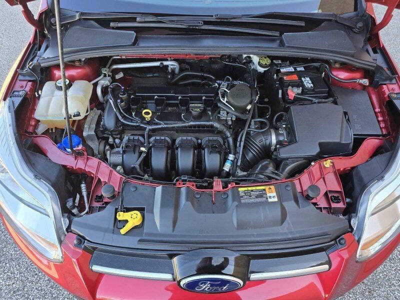 2012 Ford Focus Image 14