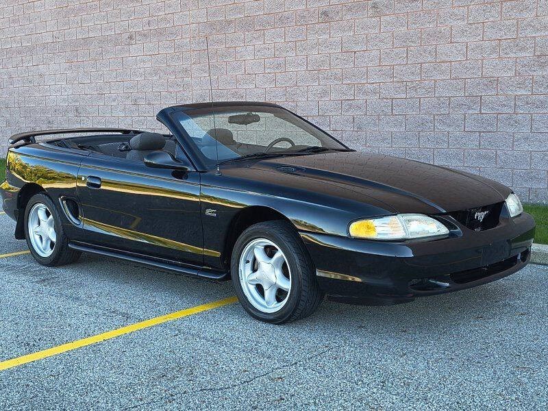1994 Ford Mustang Image 8