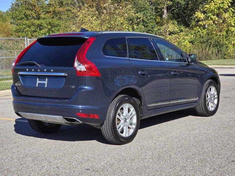 2015 Volvo XC60 Image 17