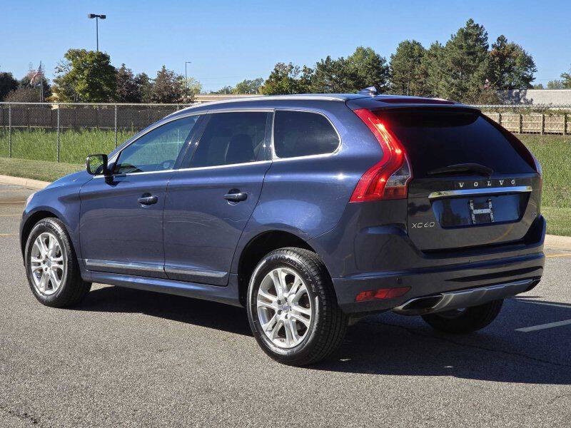 2015 Volvo XC60 Image 18