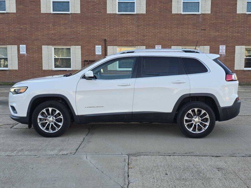 2019 Jeep Cherokee Image 3