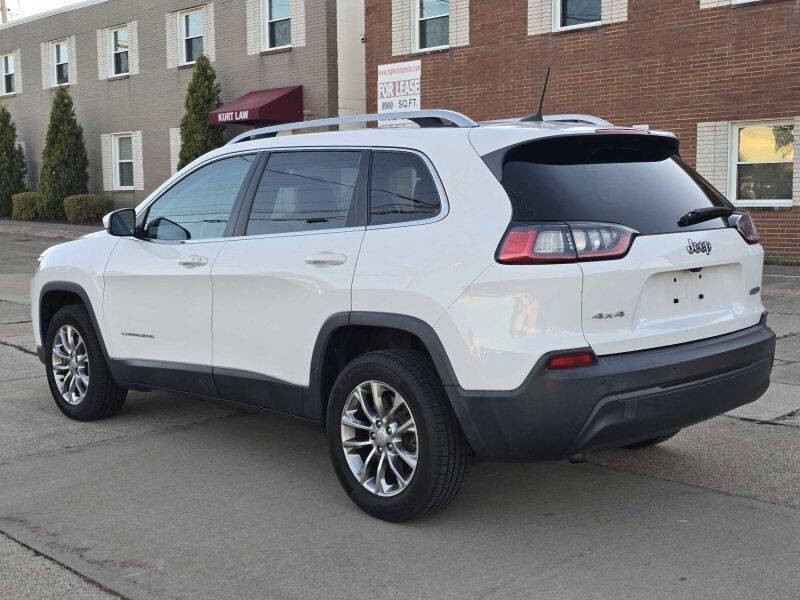 2019 Jeep Cherokee Image 14